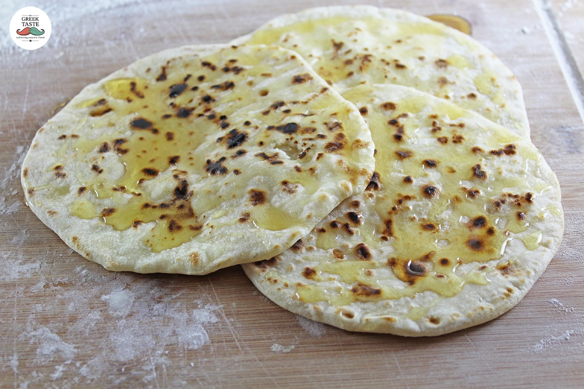 Cretan Traditional Cheese Pie (Sfakiani Pita) Recipe