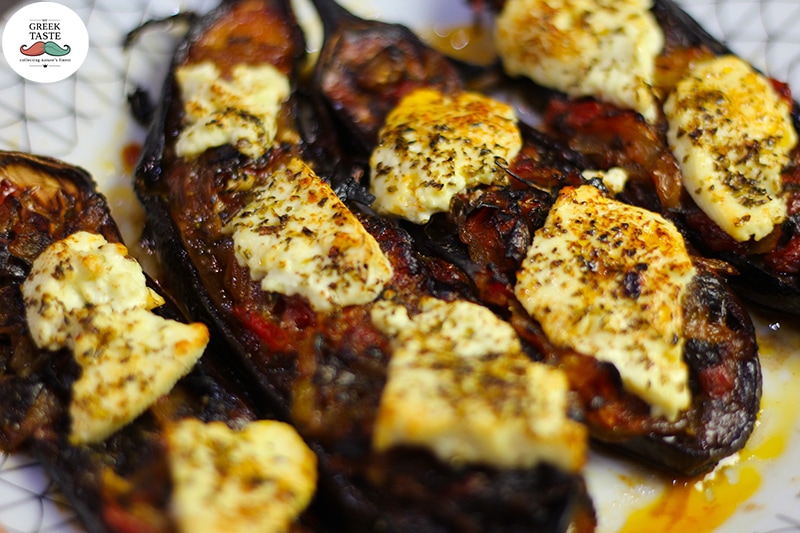 Eggplants stuffed with onion, tomato and pepper - Recipe 4